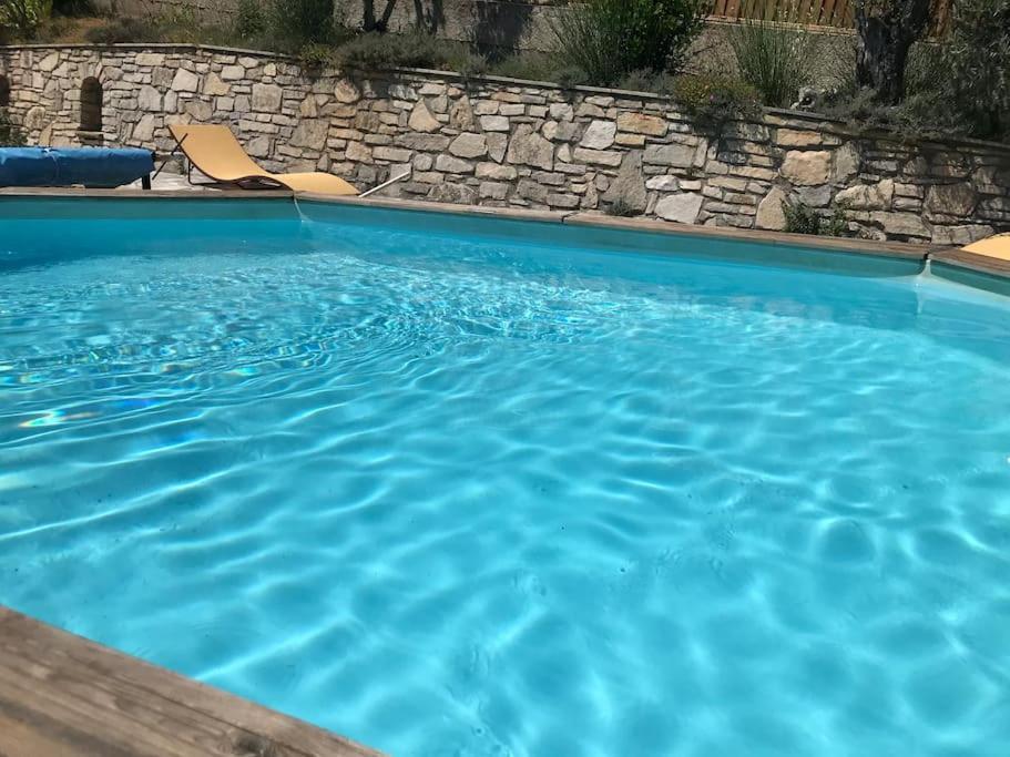 Appartement Sur La Colline Avec Acces Piscine Volx Exterior photo