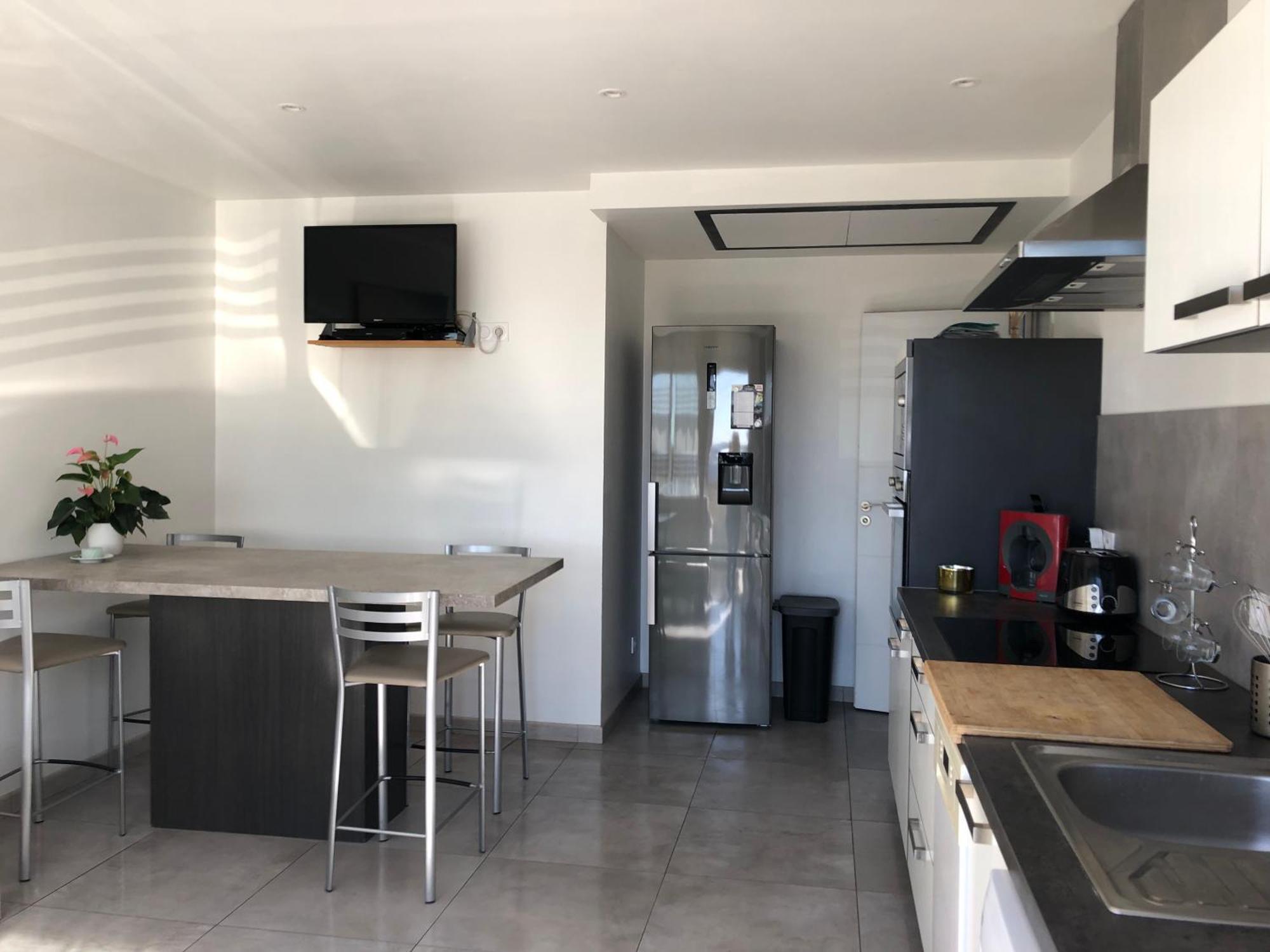 Appartement Sur La Colline Avec Acces Piscine Volx Exterior photo